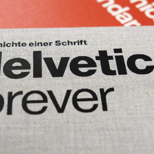 Boken Helvetica Forever